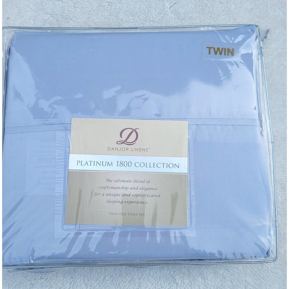 Danjor Linens 3 Piece Twin Sheet Set NIB - Picture 1 of 4